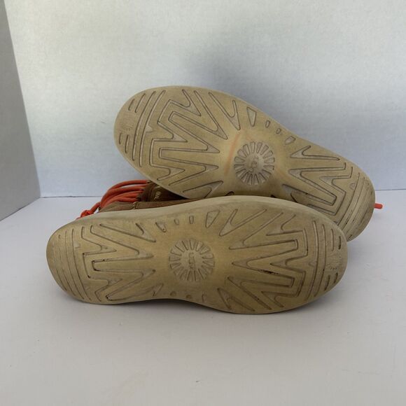 UGG - Classic Boom Ankle Boot Women’s size 6, Preppy Cozy - Picture 7 of 8